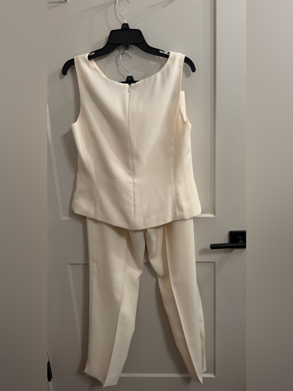 Sleeveless Cream Two-Piece Ponte Pantsuit - Picture 2 of 7